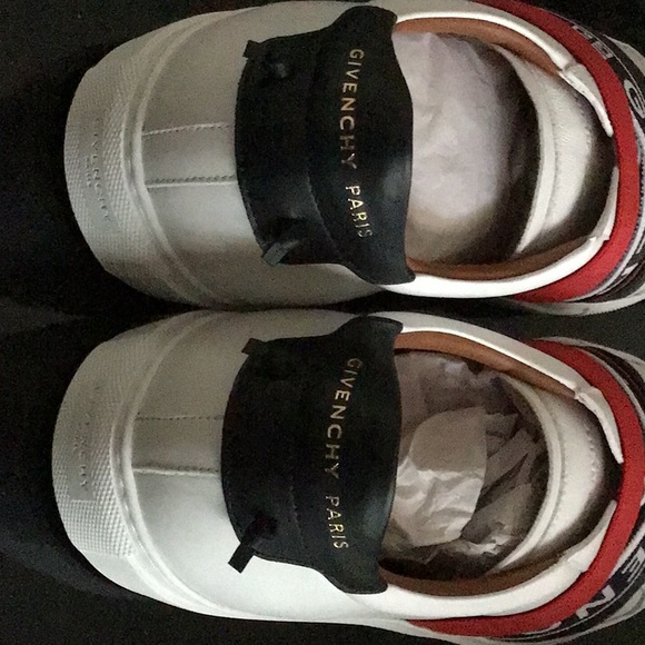 Givenchy leather sneakers - Picture 4 of 8